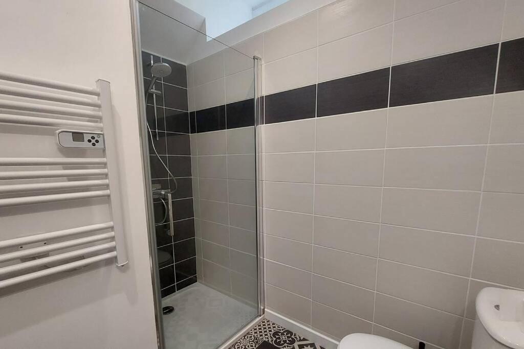 Villa Jean Julien - Les Cascades - Appartement T3 - 2 Chambres - 6 Personnes Ле-Мон-Дор Экстерьер фото